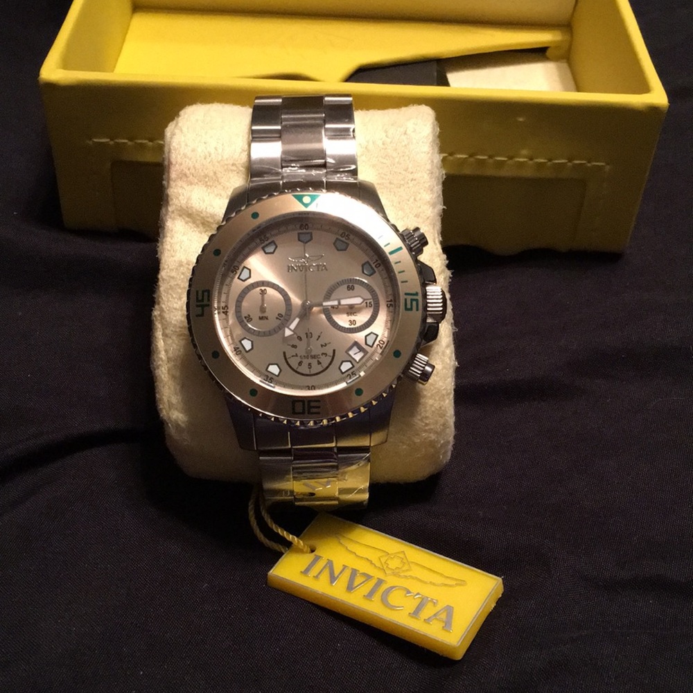 Invicta pro diver watch